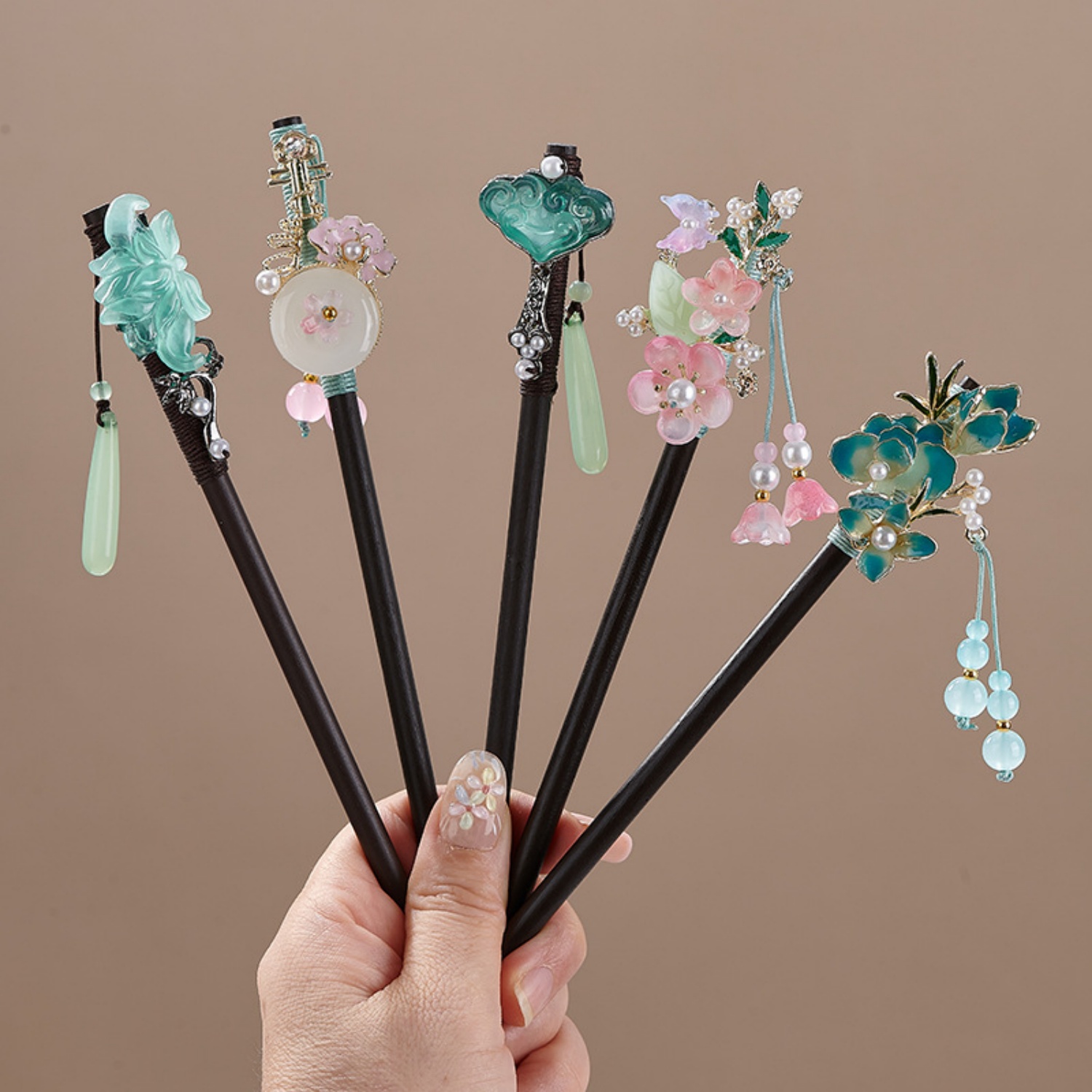 Vintage Flower Hairpin For Wom - Florist Supplies 评论和价格