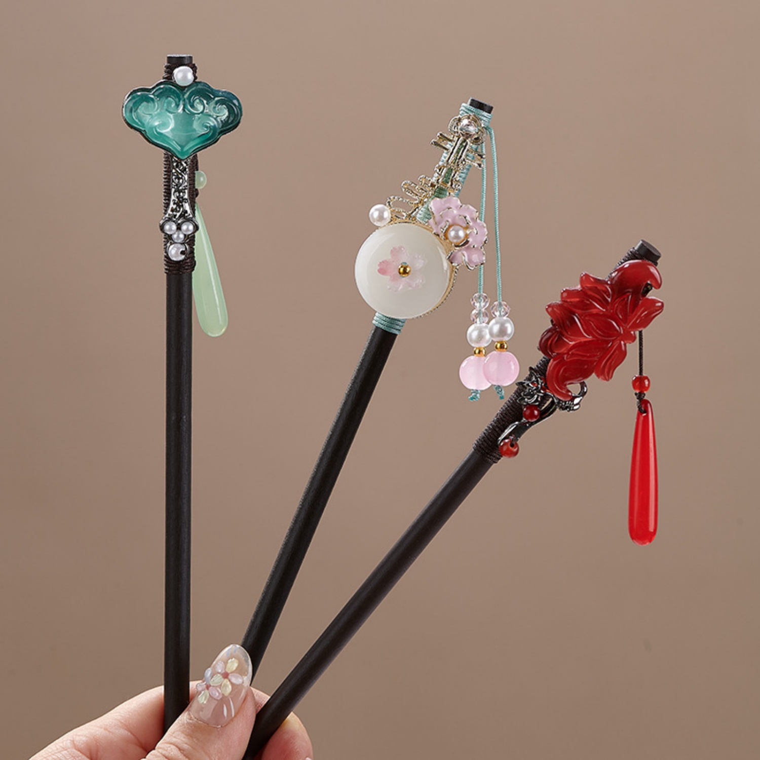 Vintage Flower Hairpin For Wom - Florist Supplies 评论和价格